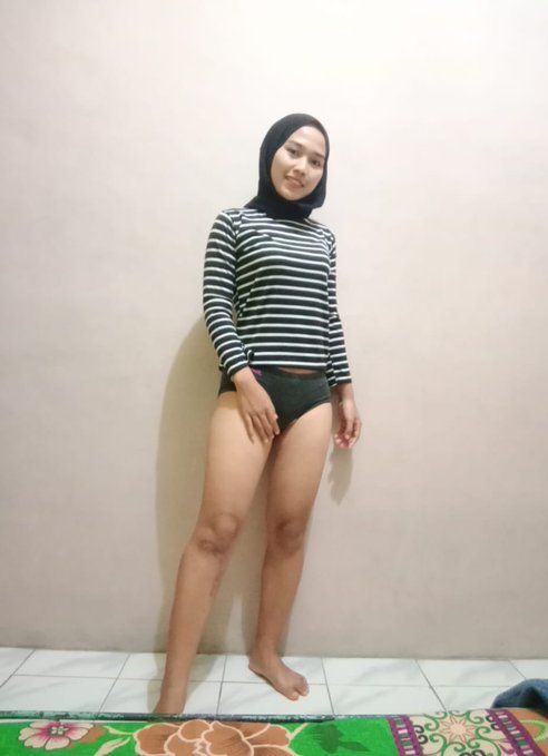 Video Viral Indo Abg Hijab Cantik Om3k Pake Botol Saus Abc Sampr Meler Hot Hotter New